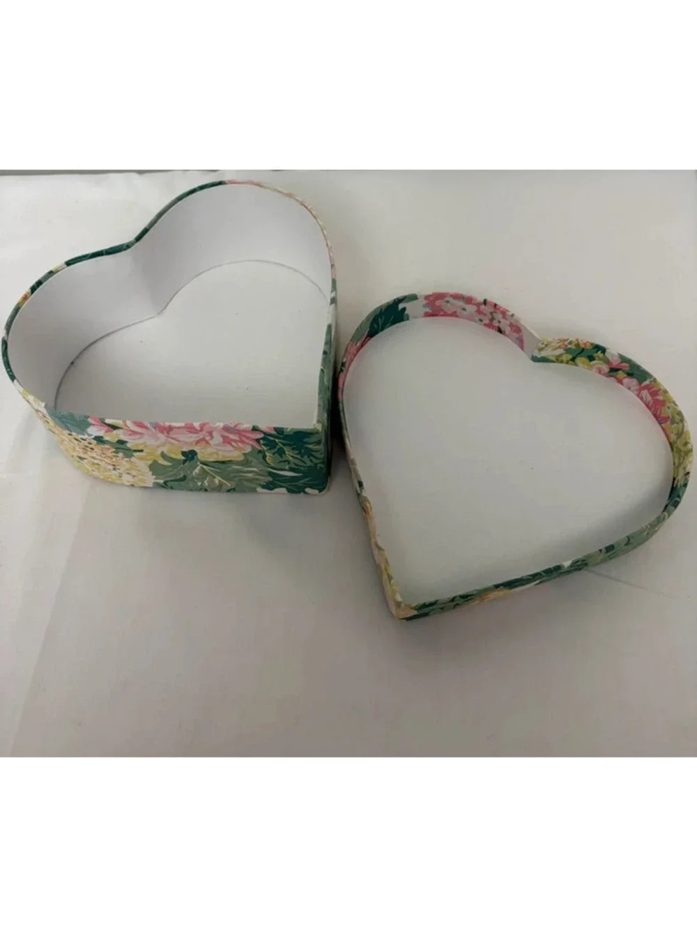 N/A charming heart